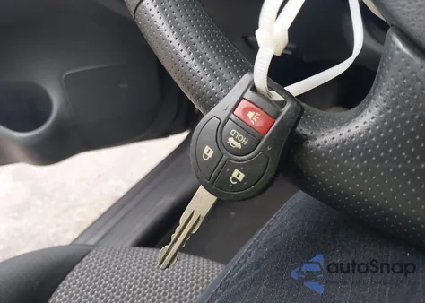 2018 Nissan Sentra S z USA, uszkodzony, nr VIN 3N1AB7AP6JY331615